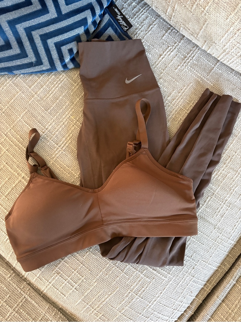 Nike Brown Women's High-Rise Leggings and Matching Sports Bra